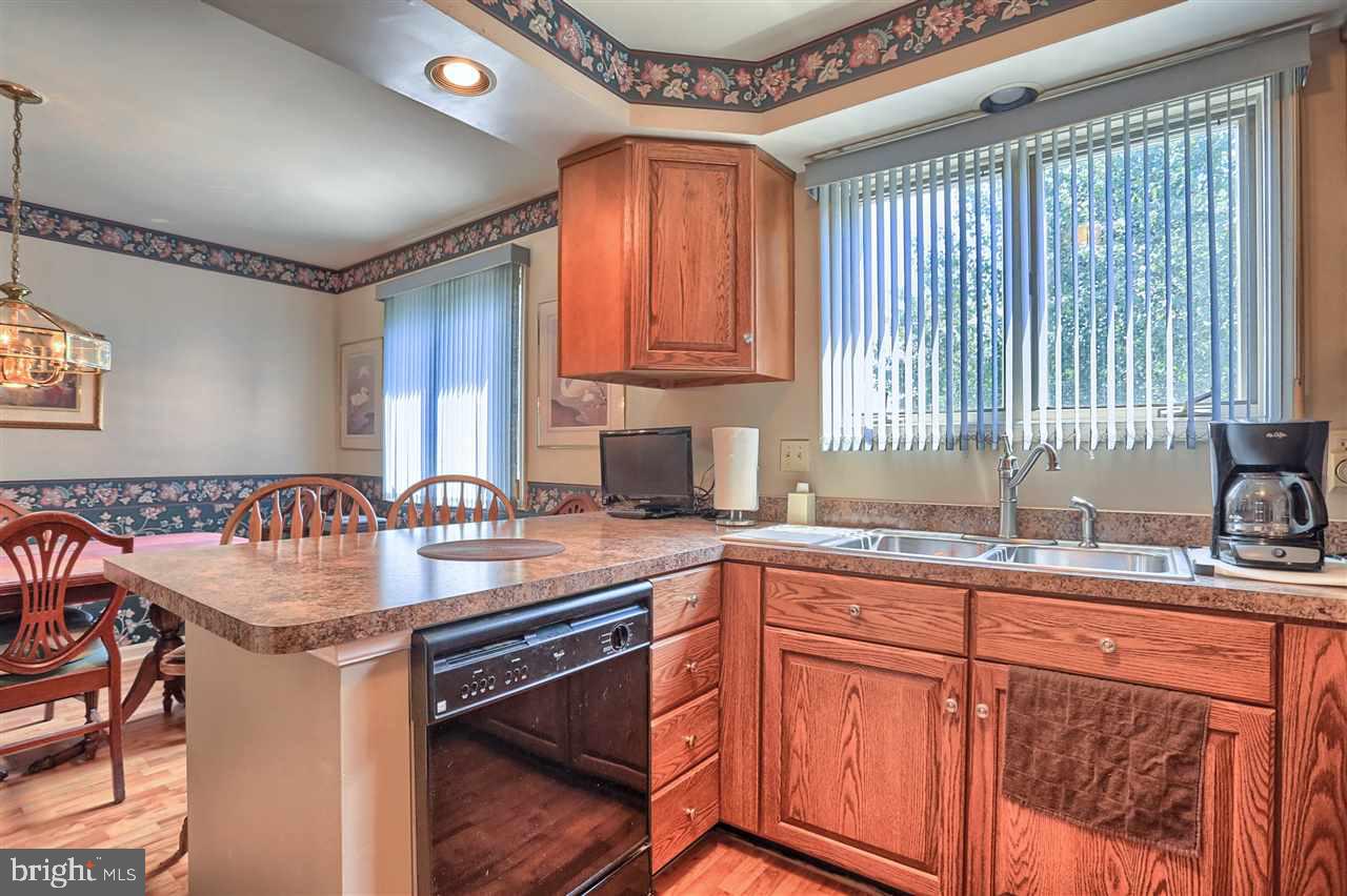 WOODLAND VIEW - Residential