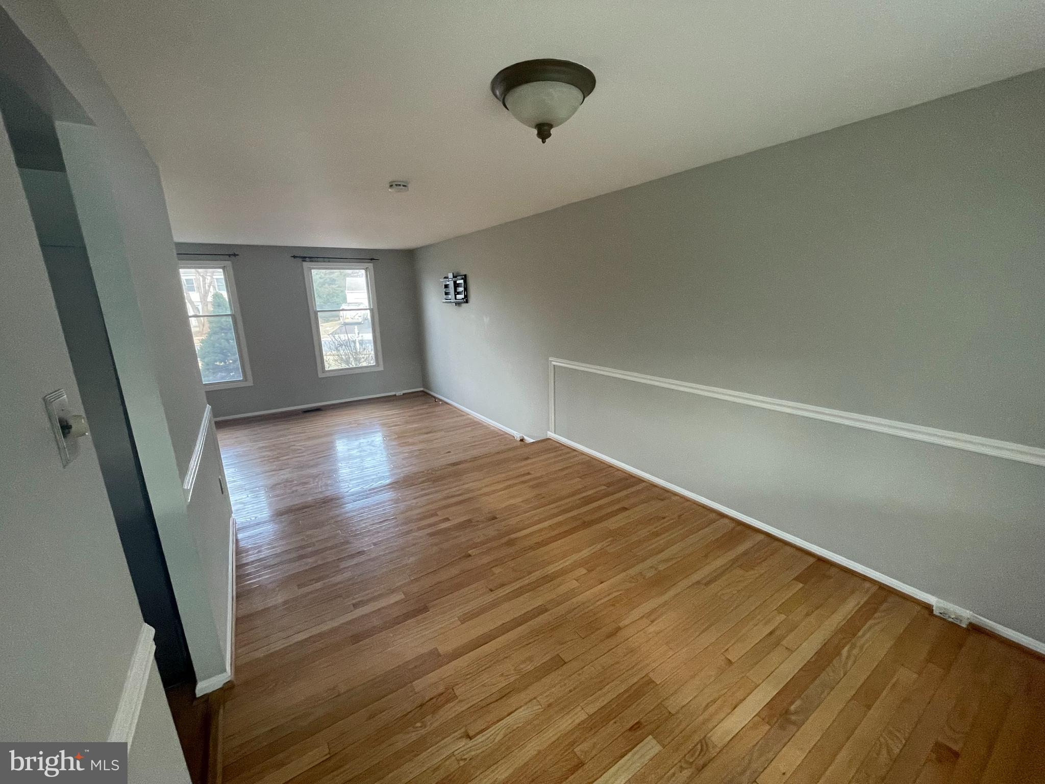 FOX MILL ESTATES - Residential Lease