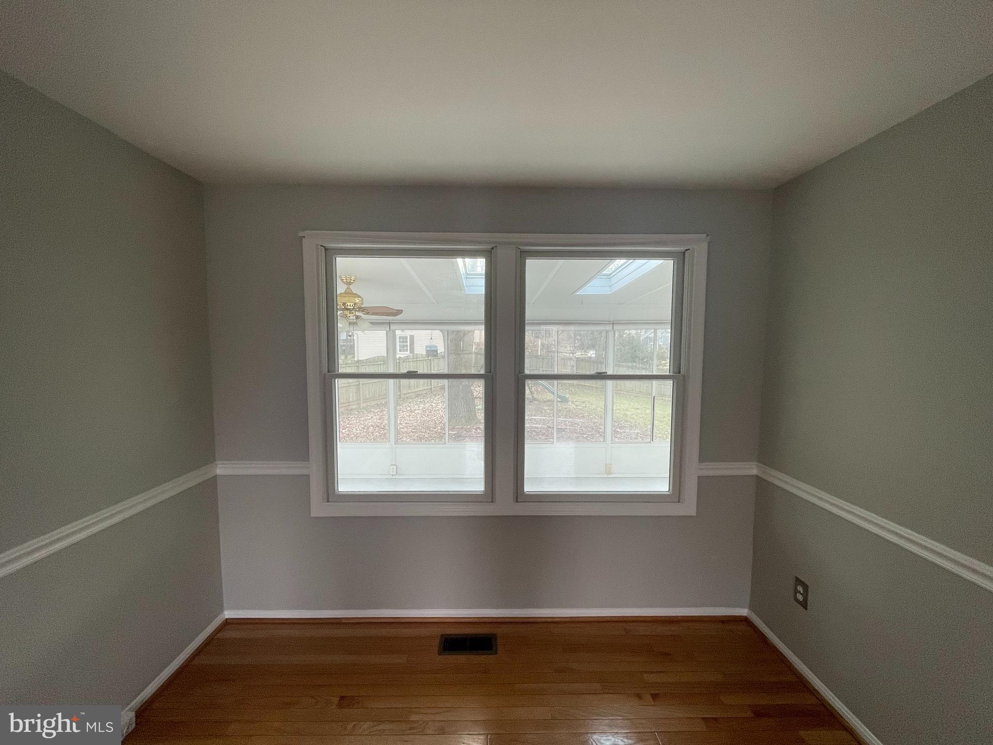 FOX MILL ESTATES - Residential Lease