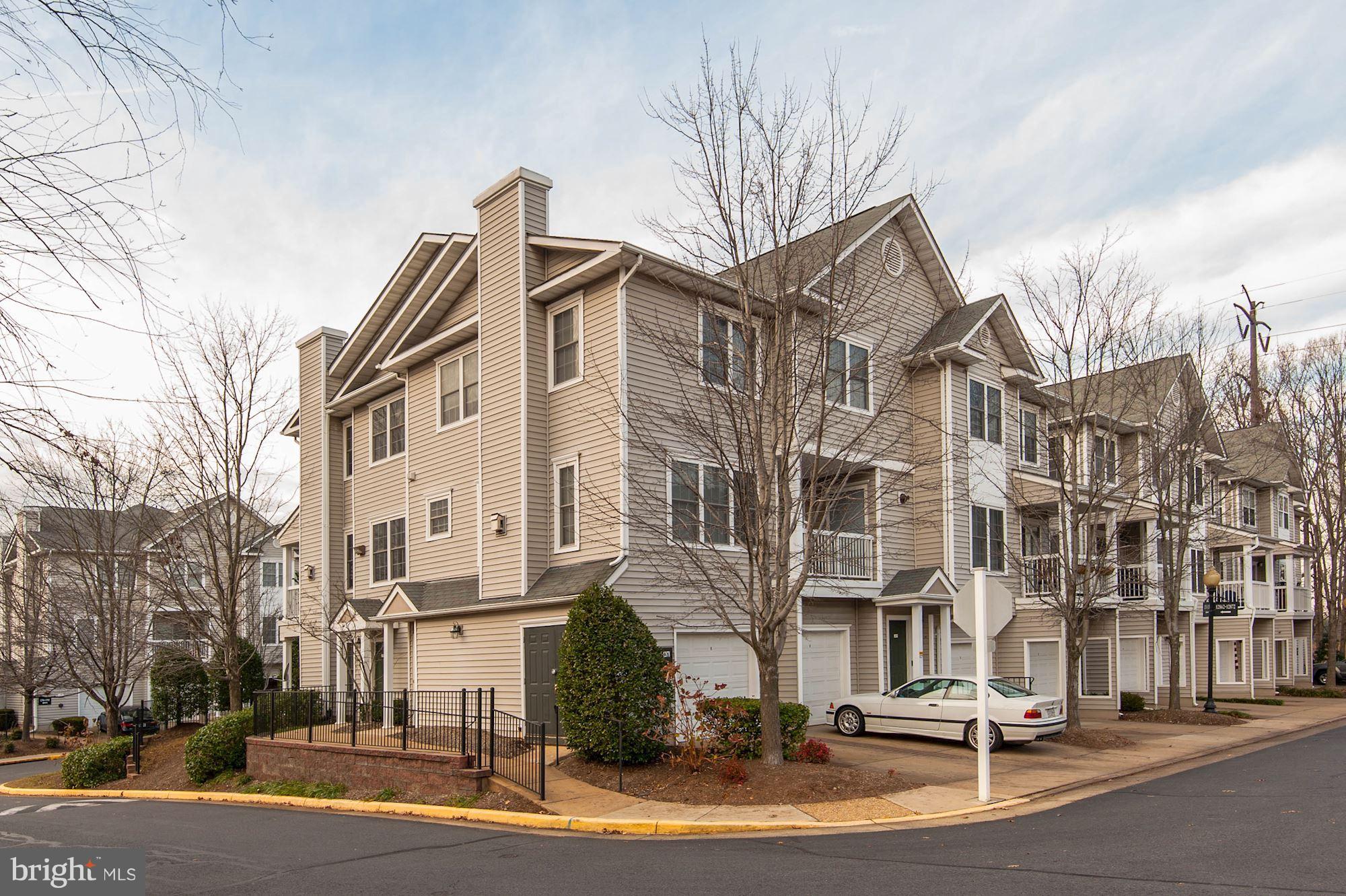 GATES OF FAIR LAKES - Residential