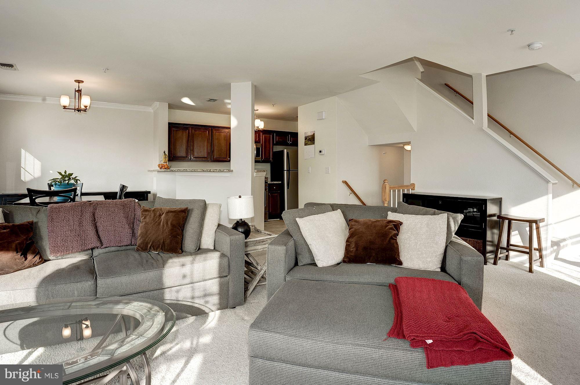 GATES OF FAIR LAKES - Residential