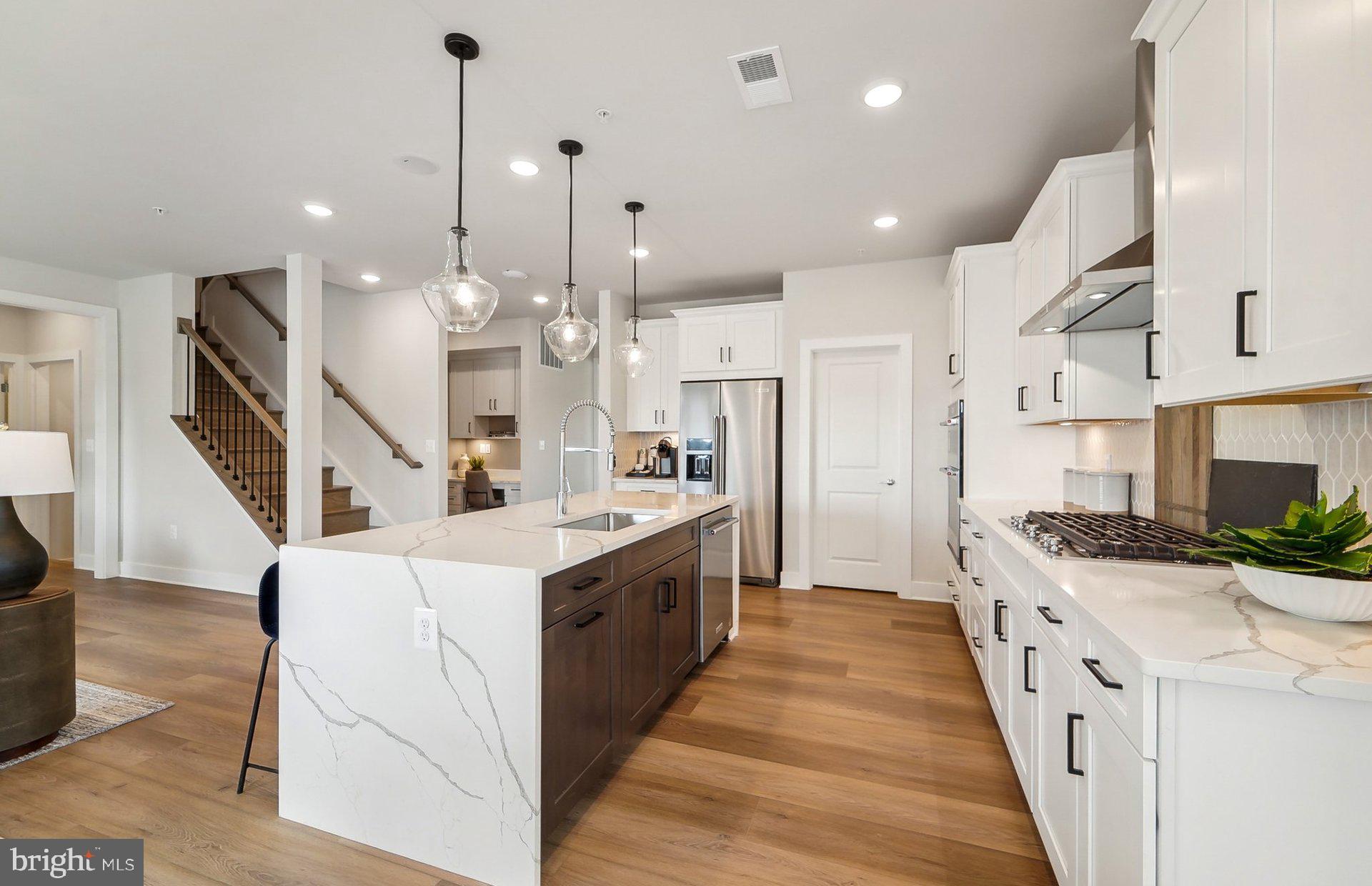 CABIN BRANCH - Residential