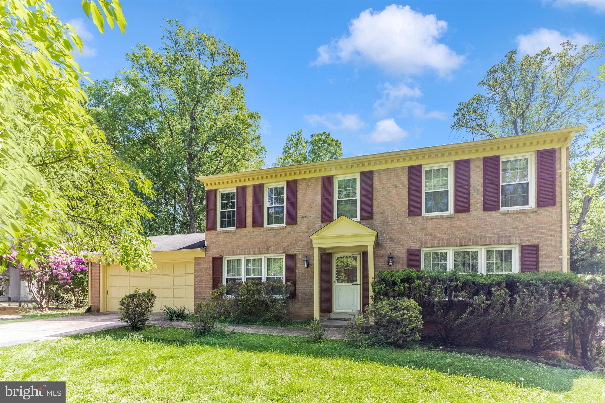 6 LEONARD COURT