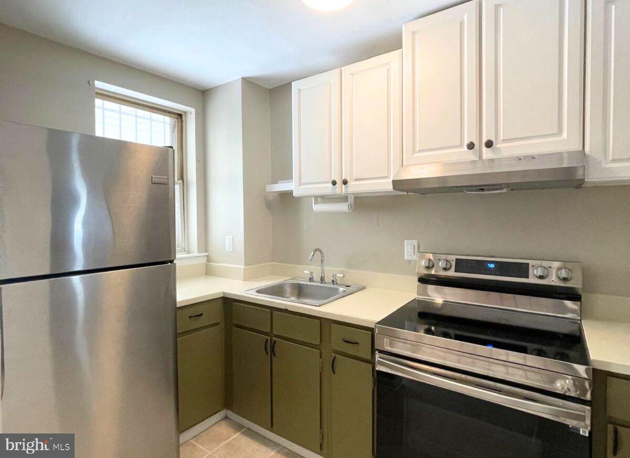 UPTON - Residential Lease