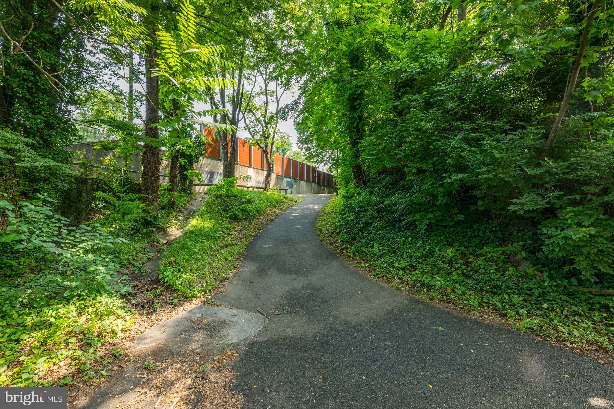 SPOUT RUN TERRACE - Residential