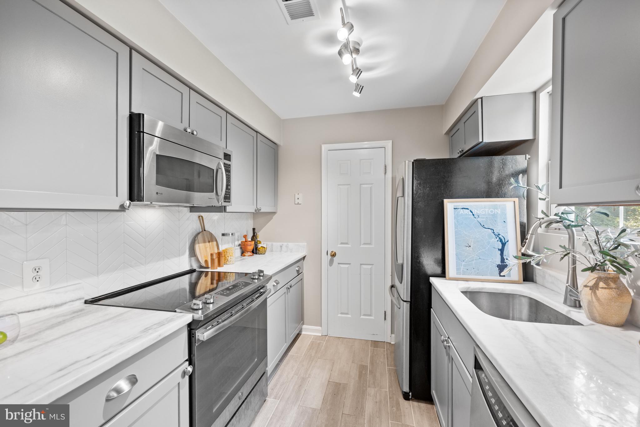 SPOUT RUN TERRACE - Residential