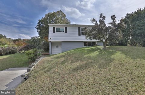 1521 INDIANA AVENUE WOODBRIDGE VA 22191