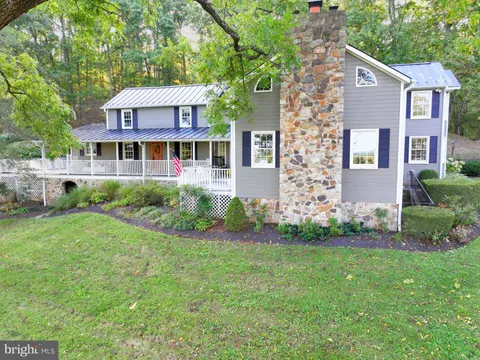 21539 Oatlands Road, Aldie, VA MLS: VALO2114972