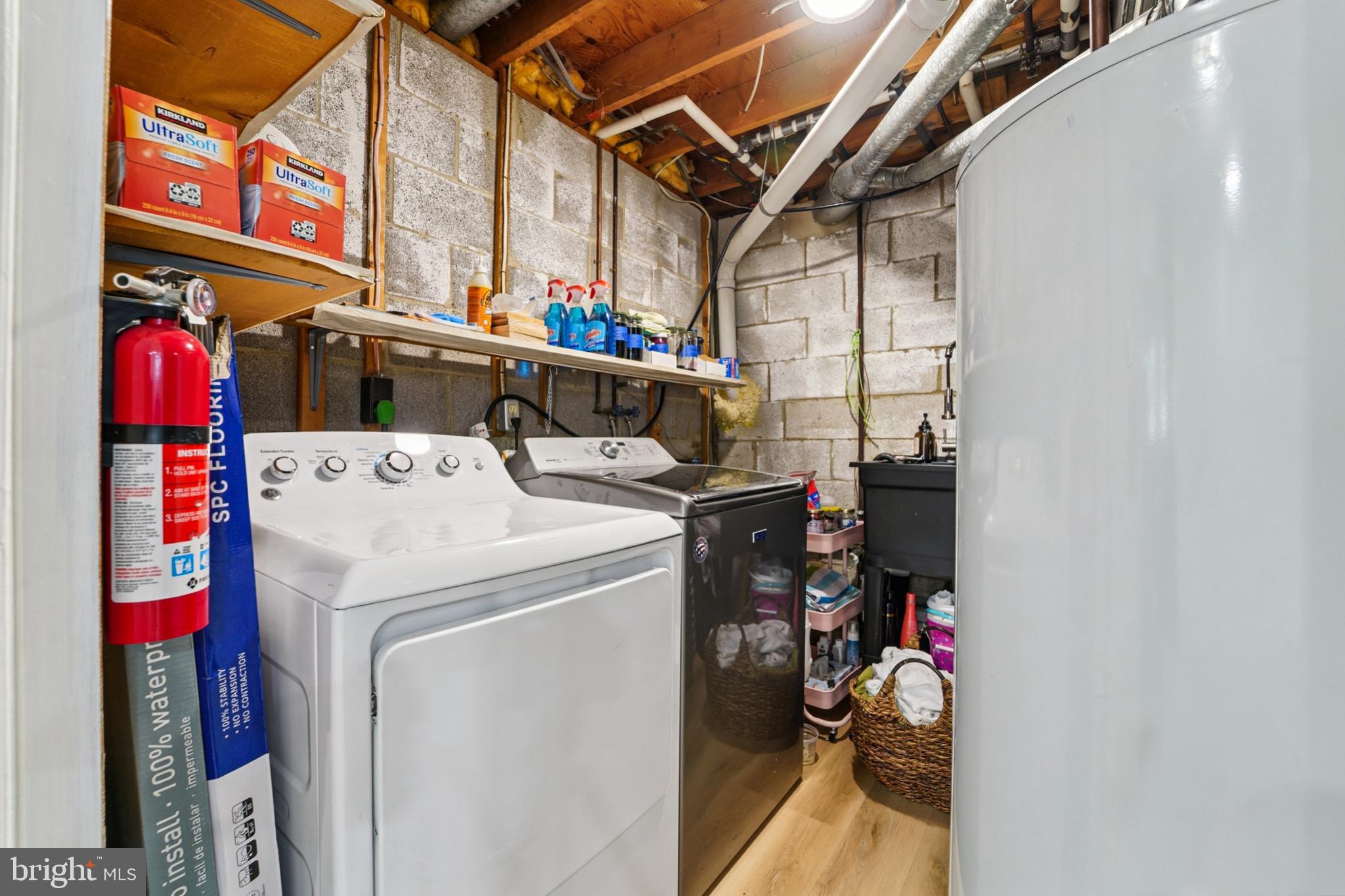 OAKLAND MILLS - Residential