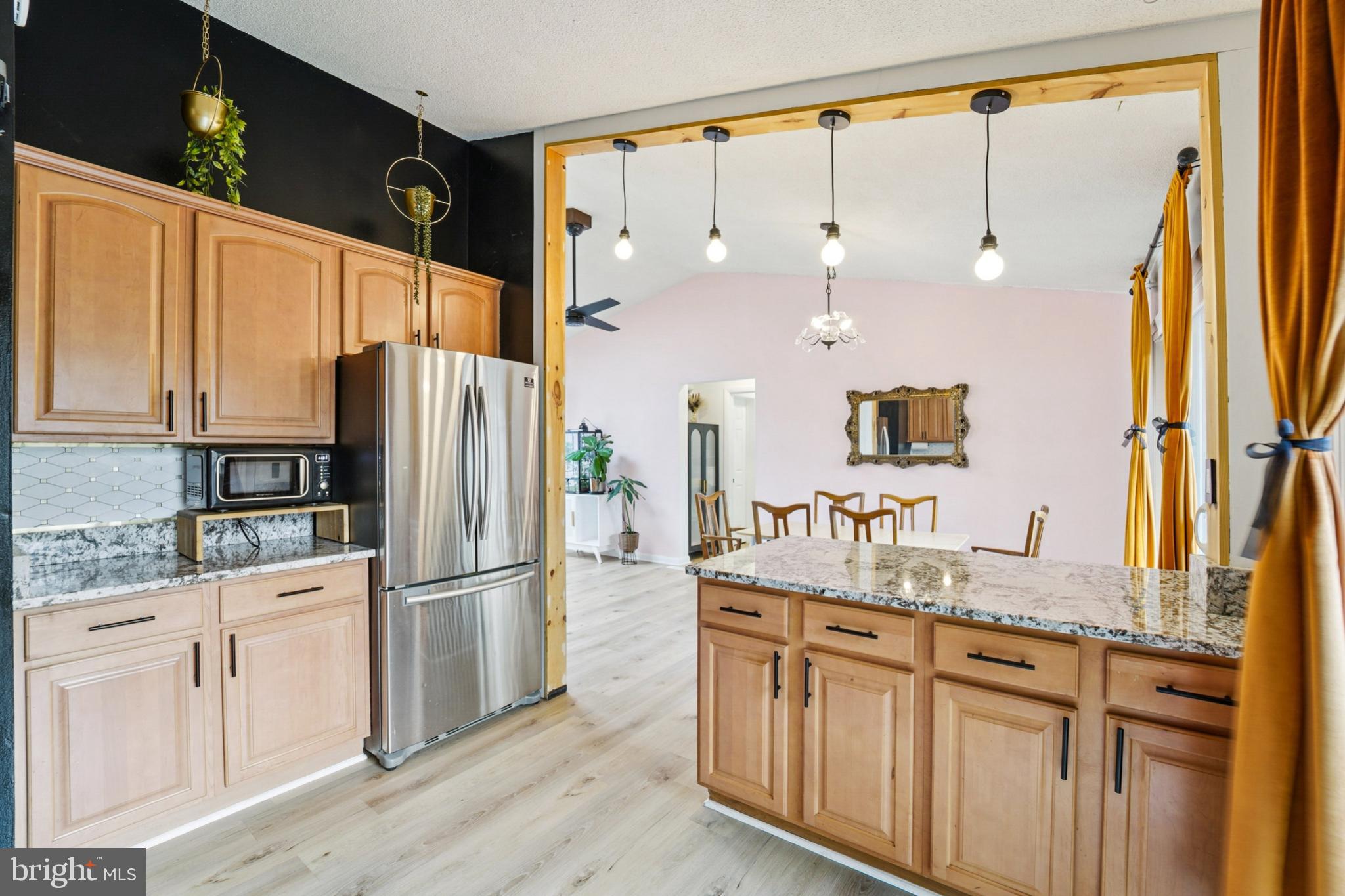 OAKLAND MILLS - Residential