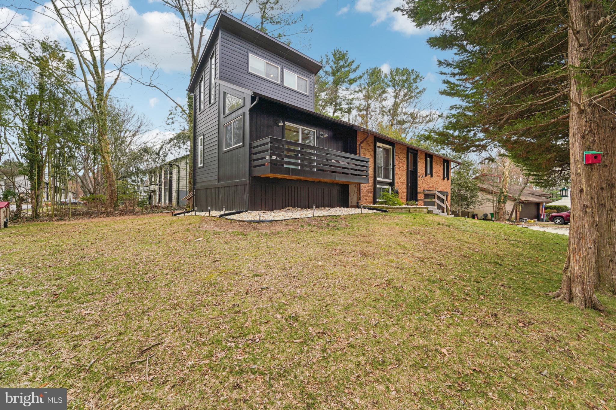 OAKLAND MILLS - Residential