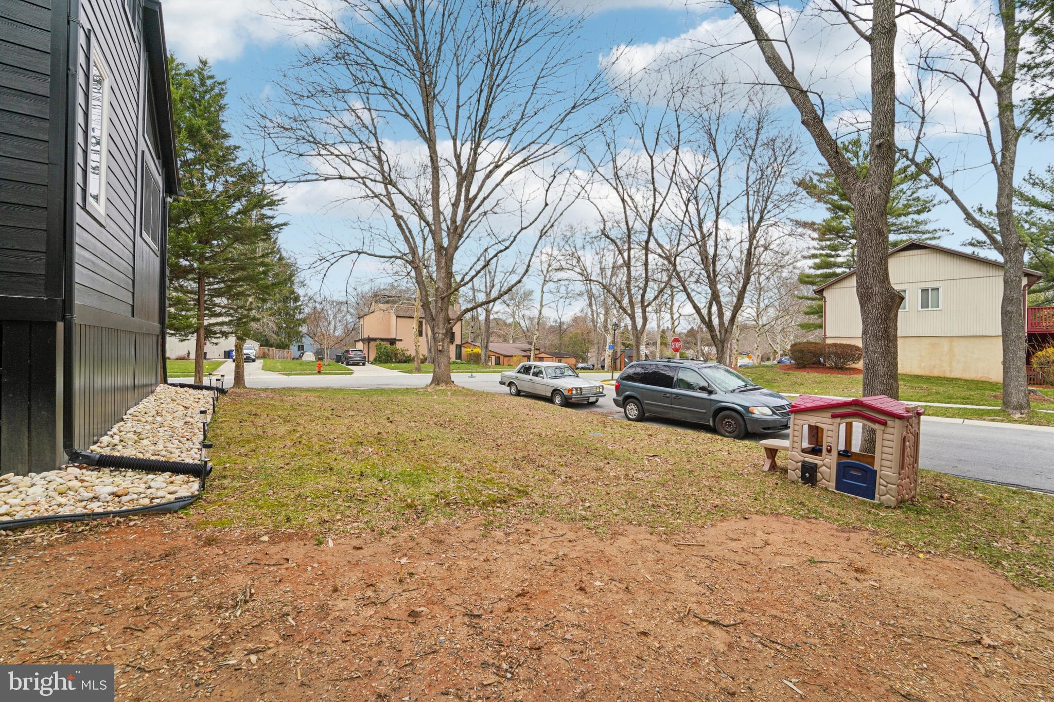 OAKLAND MILLS - Residential