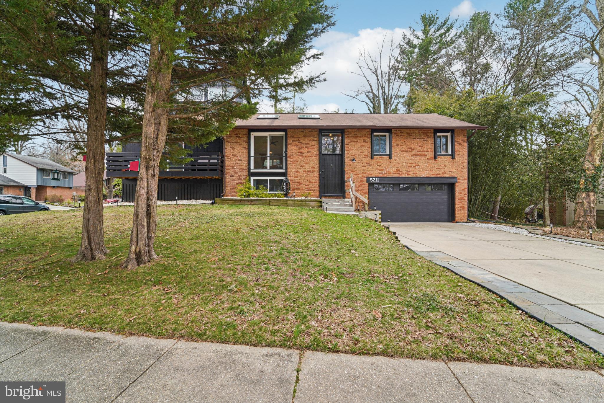 5211 THUNDER HILL ROAD