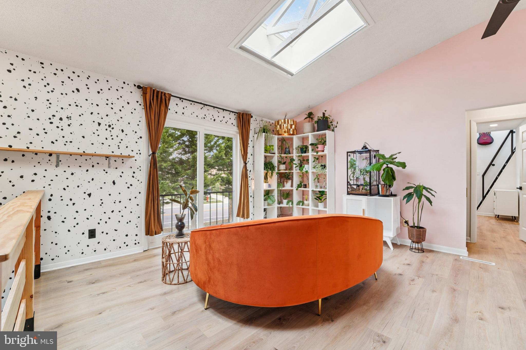 OAKLAND MILLS - Residential