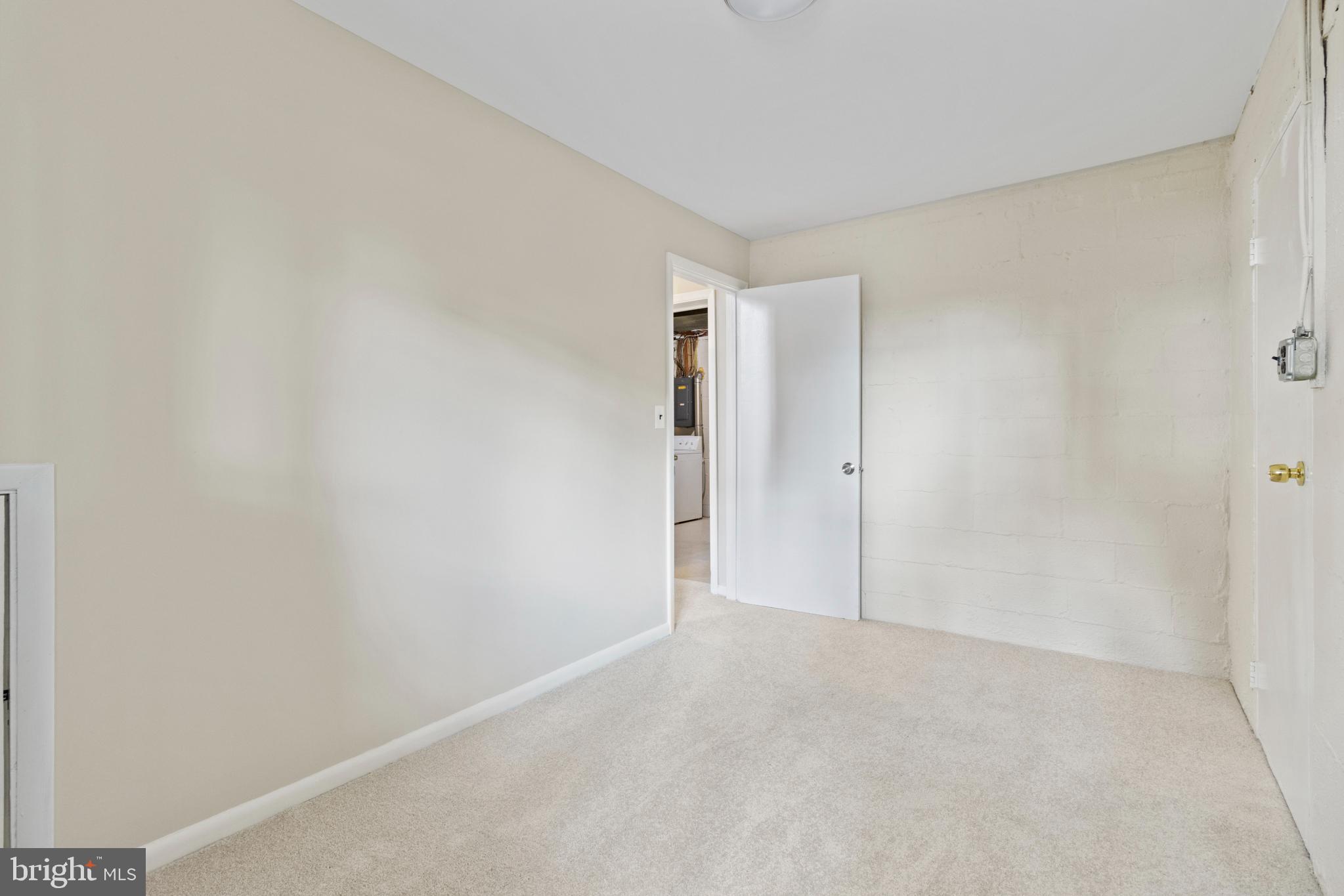 FOREST GROVE - Residential Lease