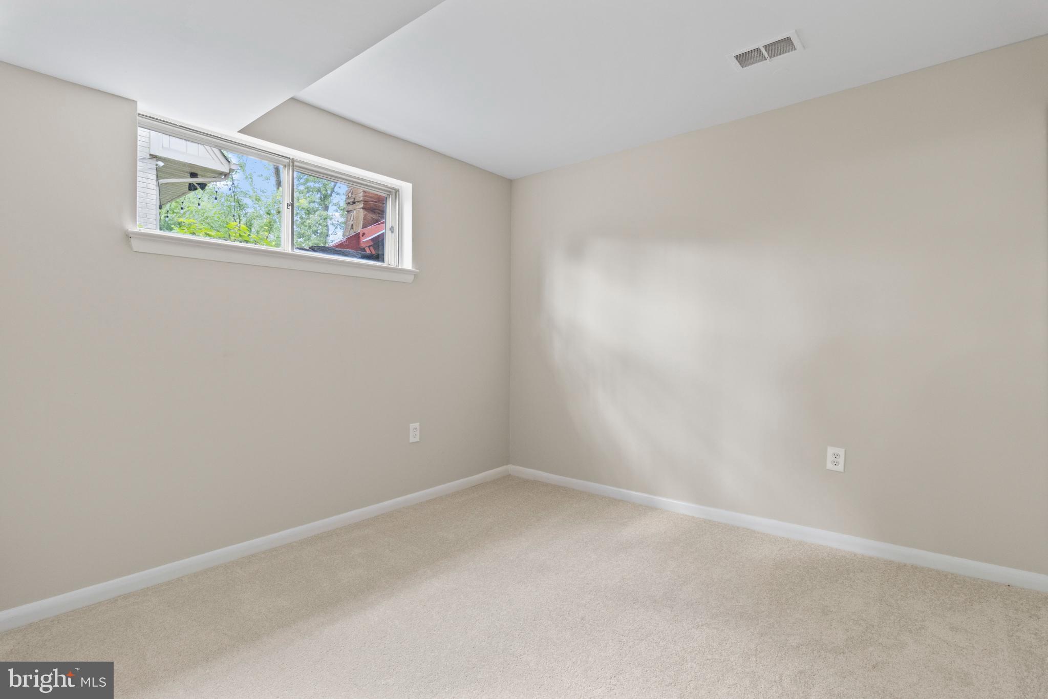 FOREST GROVE - Residential Lease