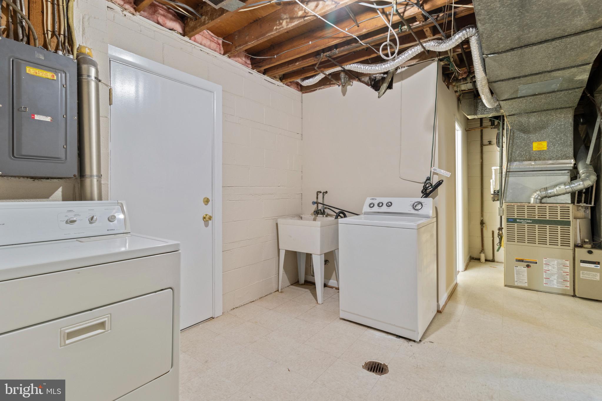 FOREST GROVE - Residential Lease