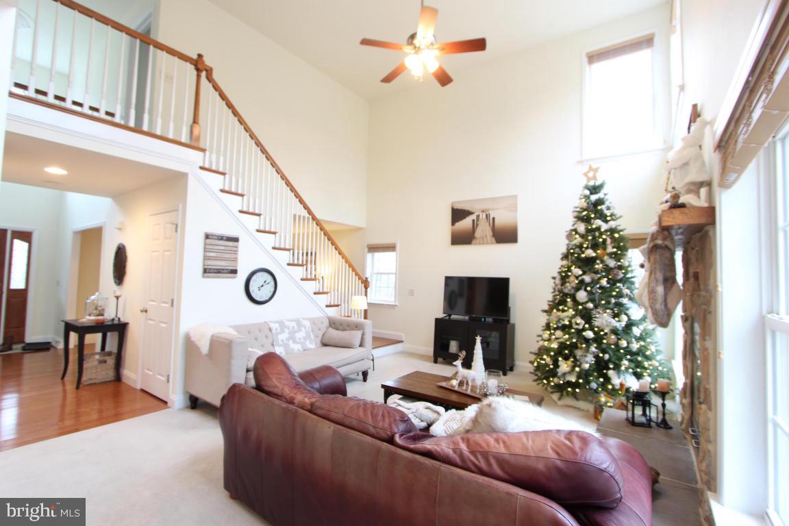 BUCK RUN ESTATES - Residential Lease
