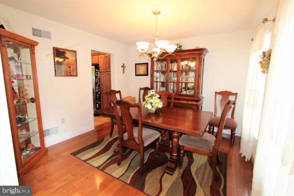 BUCK RUN ESTATES - Residential Lease