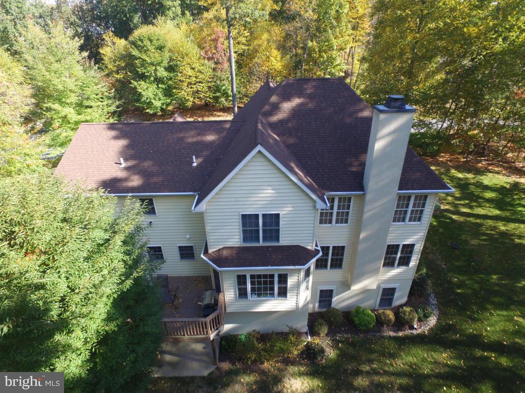 BUCK RUN ESTATES - Residential Lease