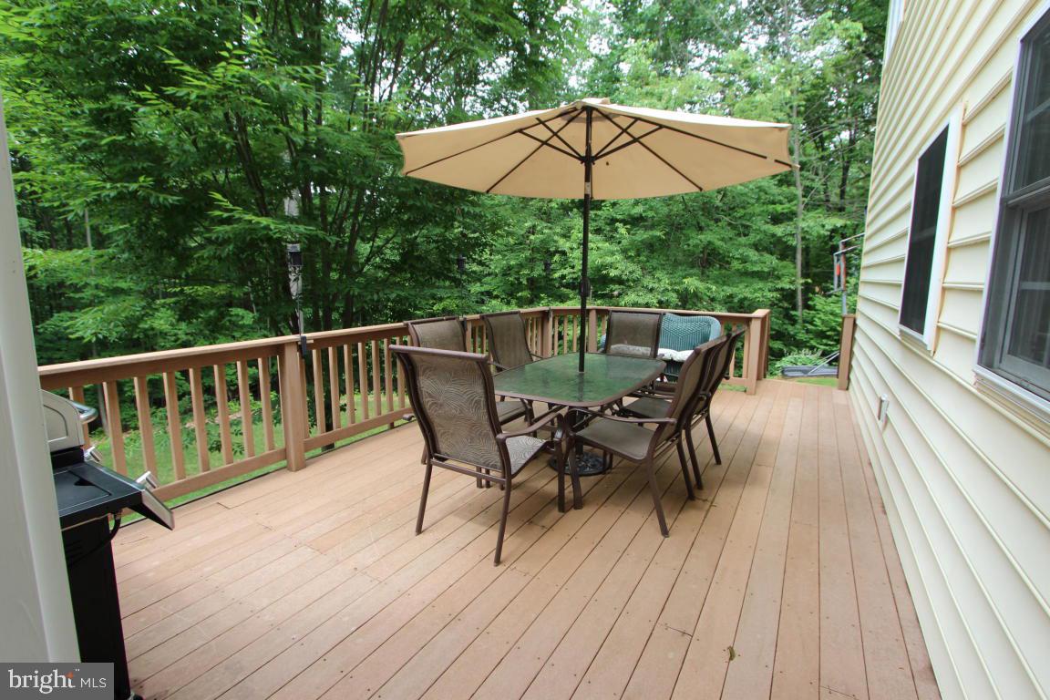 BUCK RUN ESTATES - Residential Lease