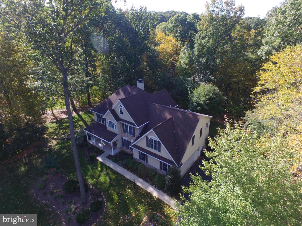 BUCK RUN ESTATES - Residential Lease