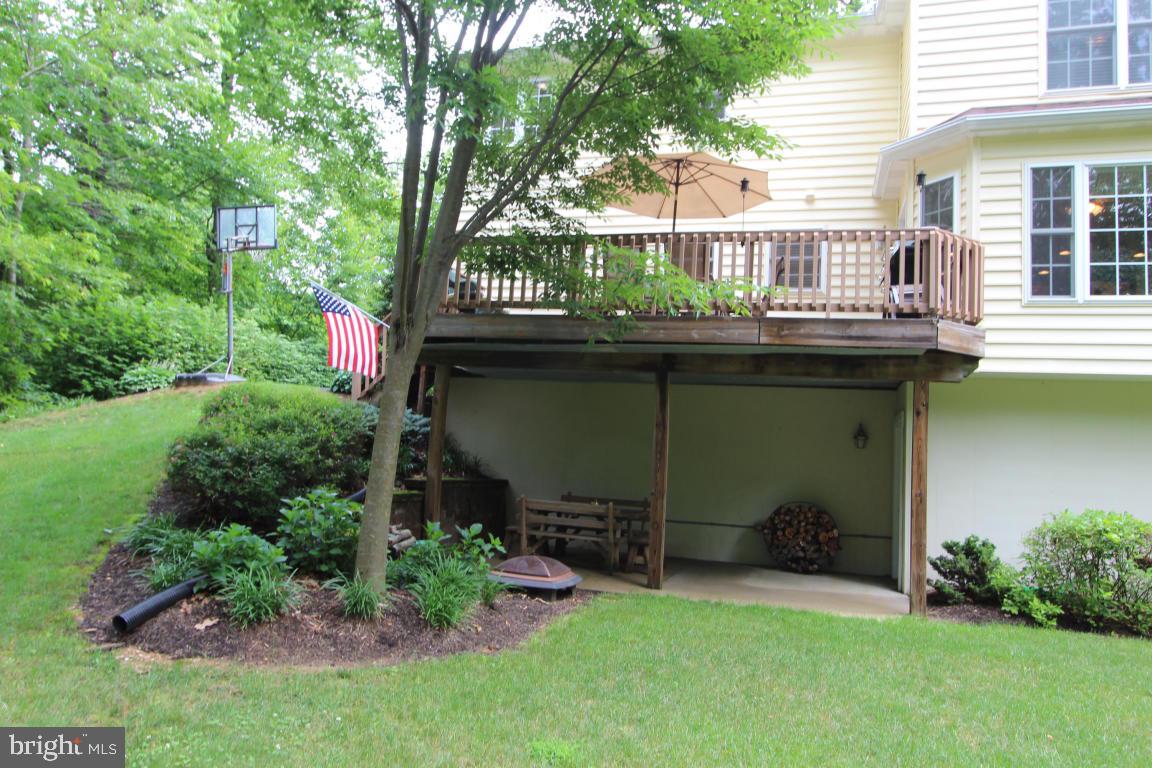 BUCK RUN ESTATES - Residential Lease