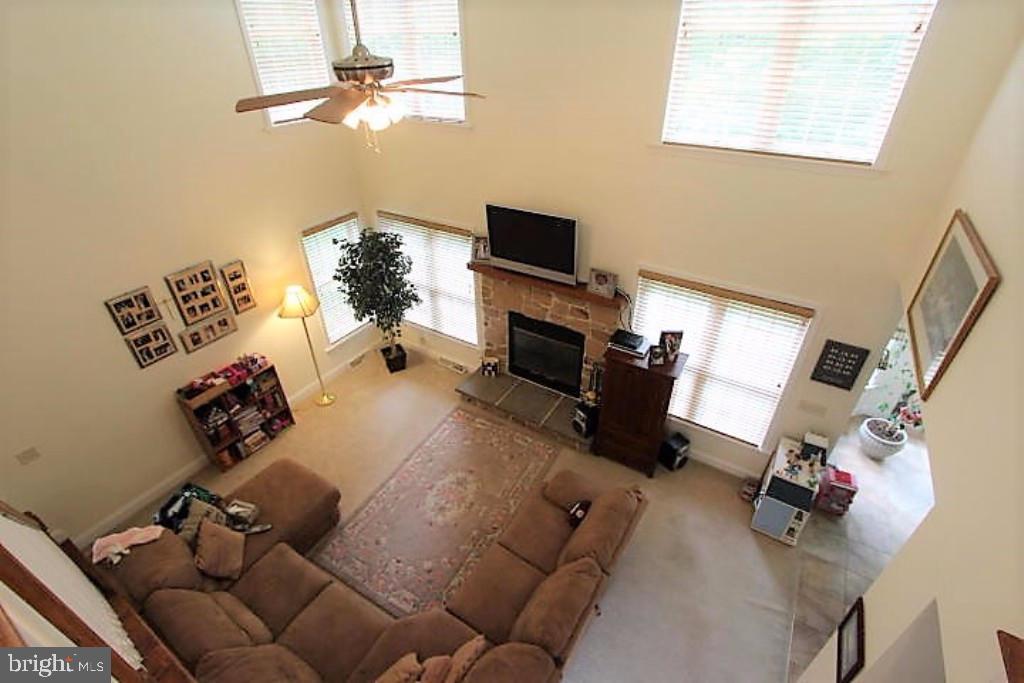 BUCK RUN ESTATES - Residential Lease