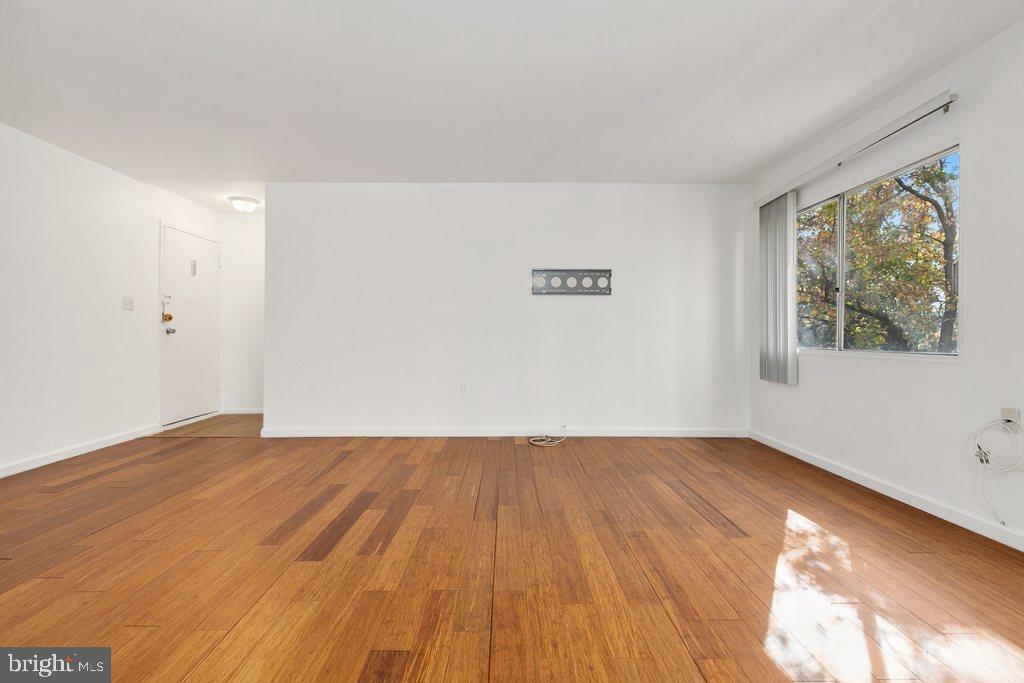 FAIRWAYS - Residential