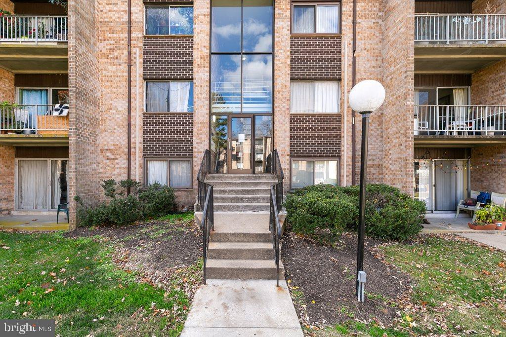 FAIRWAYS - Residential