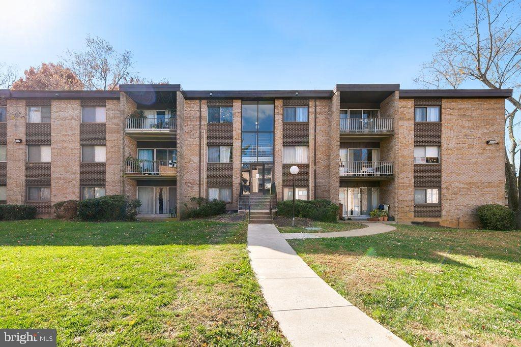 FAIRWAYS - Residential