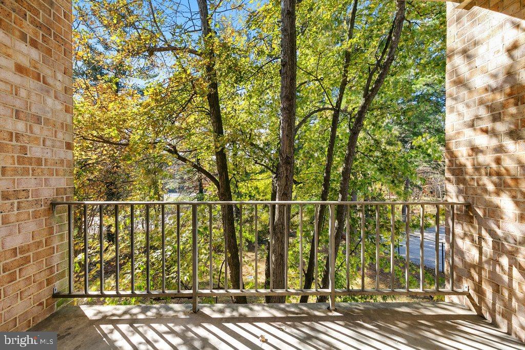 FAIRWAYS - Residential