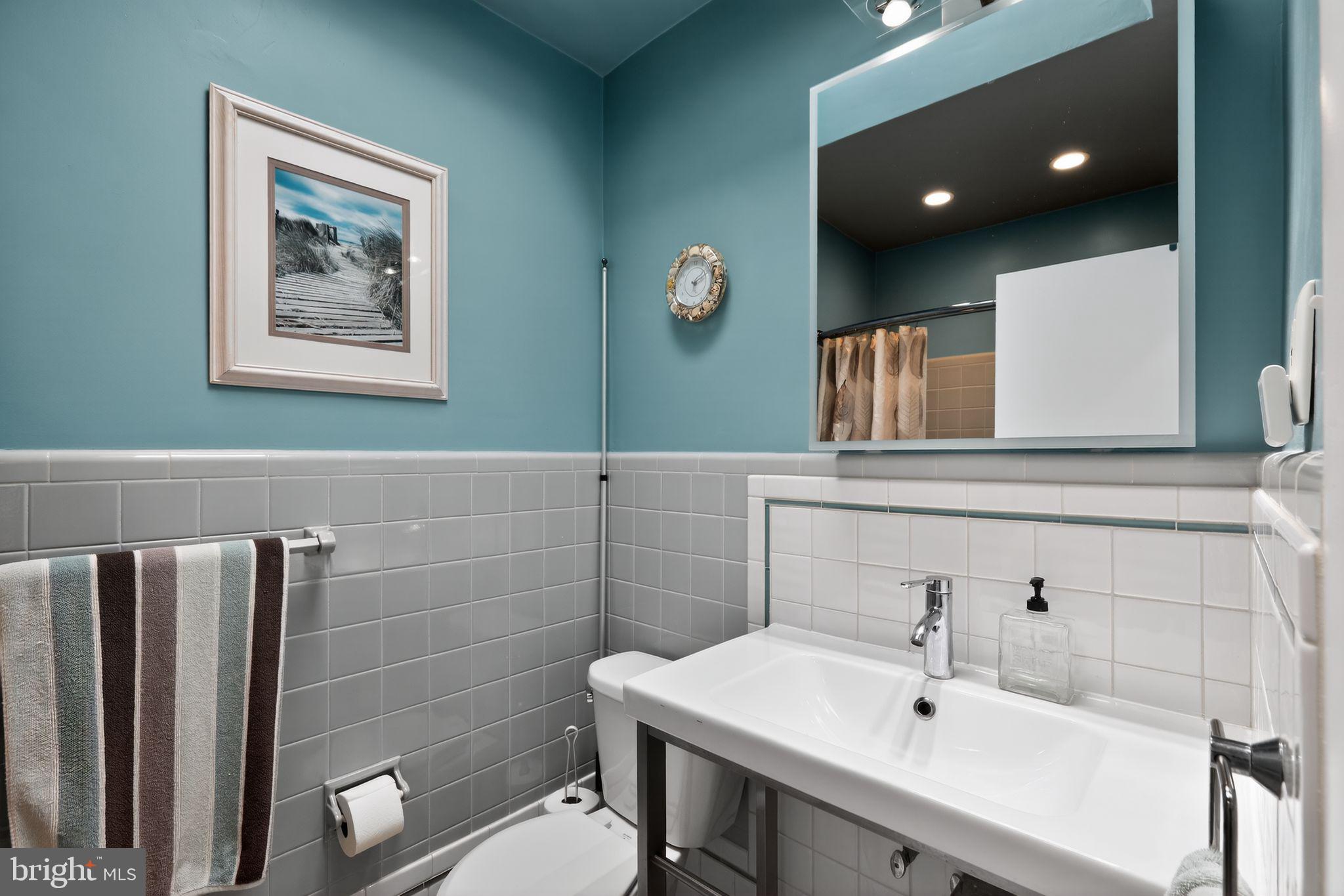 ROXBOROUGH - Residential