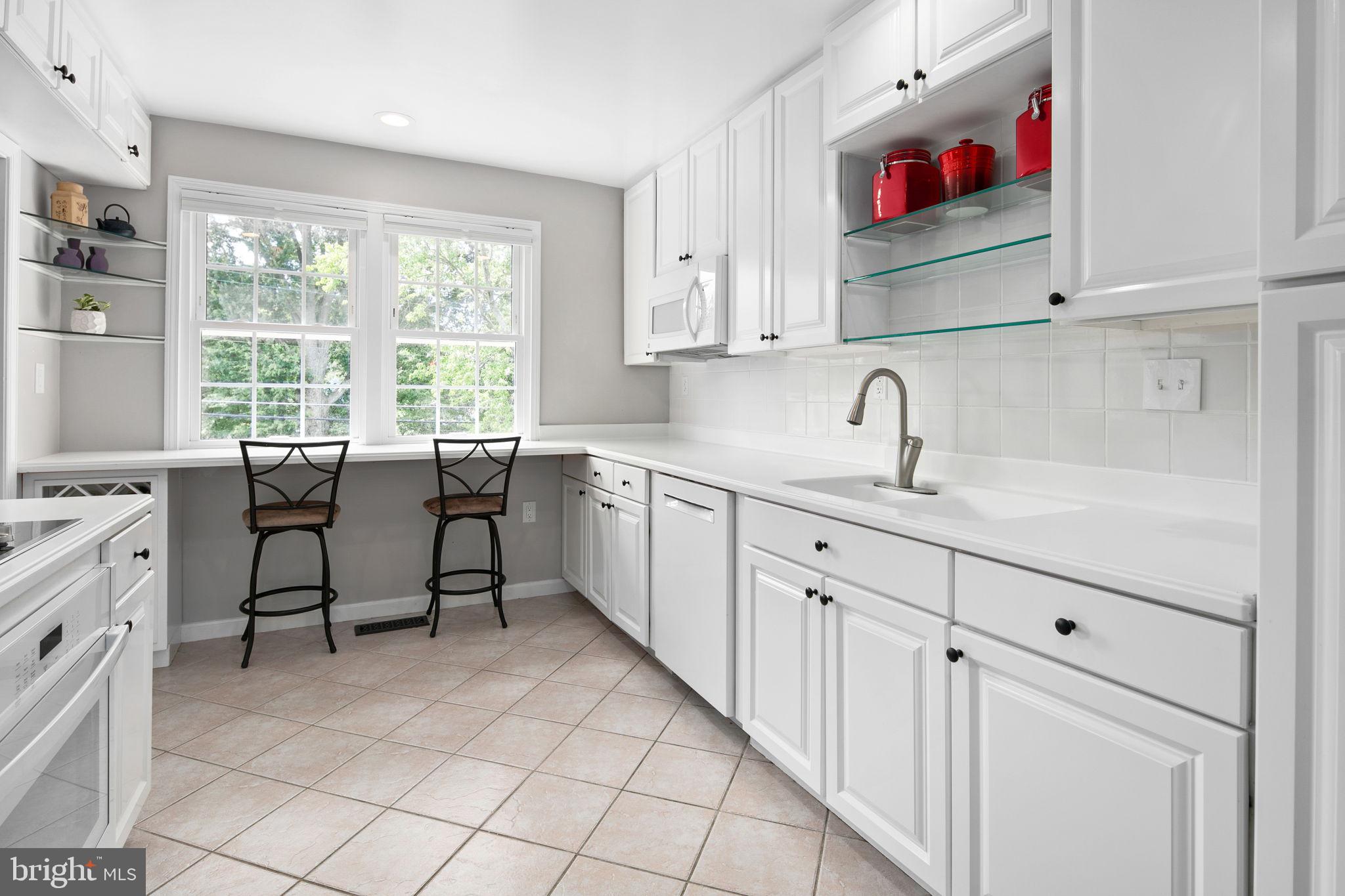 OLDE BELHAVEN TOWNE - Residential