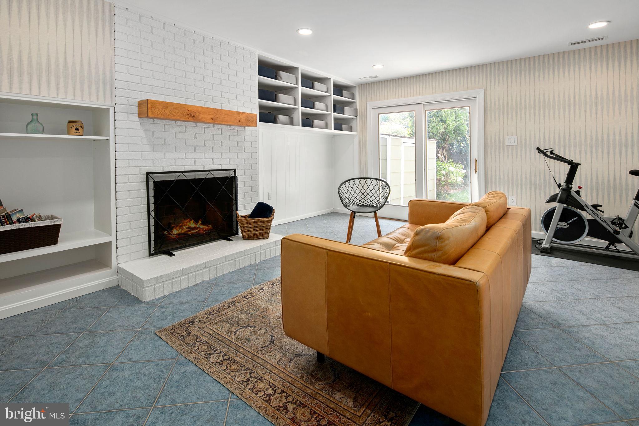 OLDE BELHAVEN TOWNE - Residential