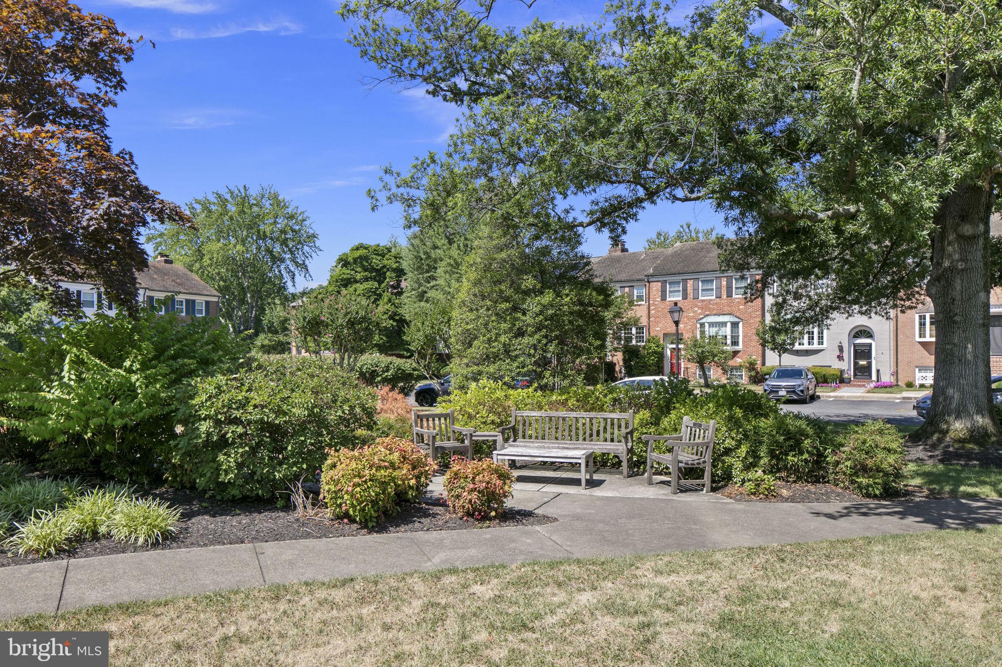 OLDE BELHAVEN TOWNE - Residential
