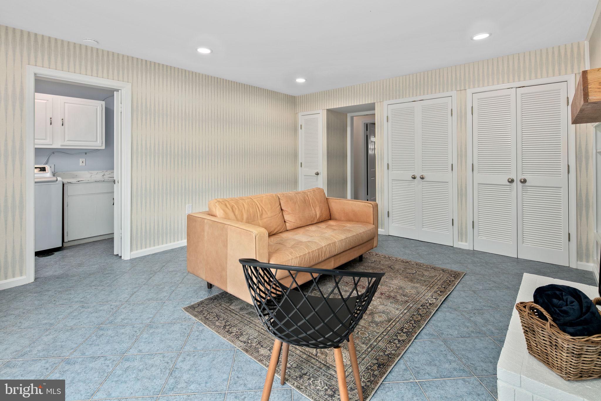 OLDE BELHAVEN TOWNE - Residential