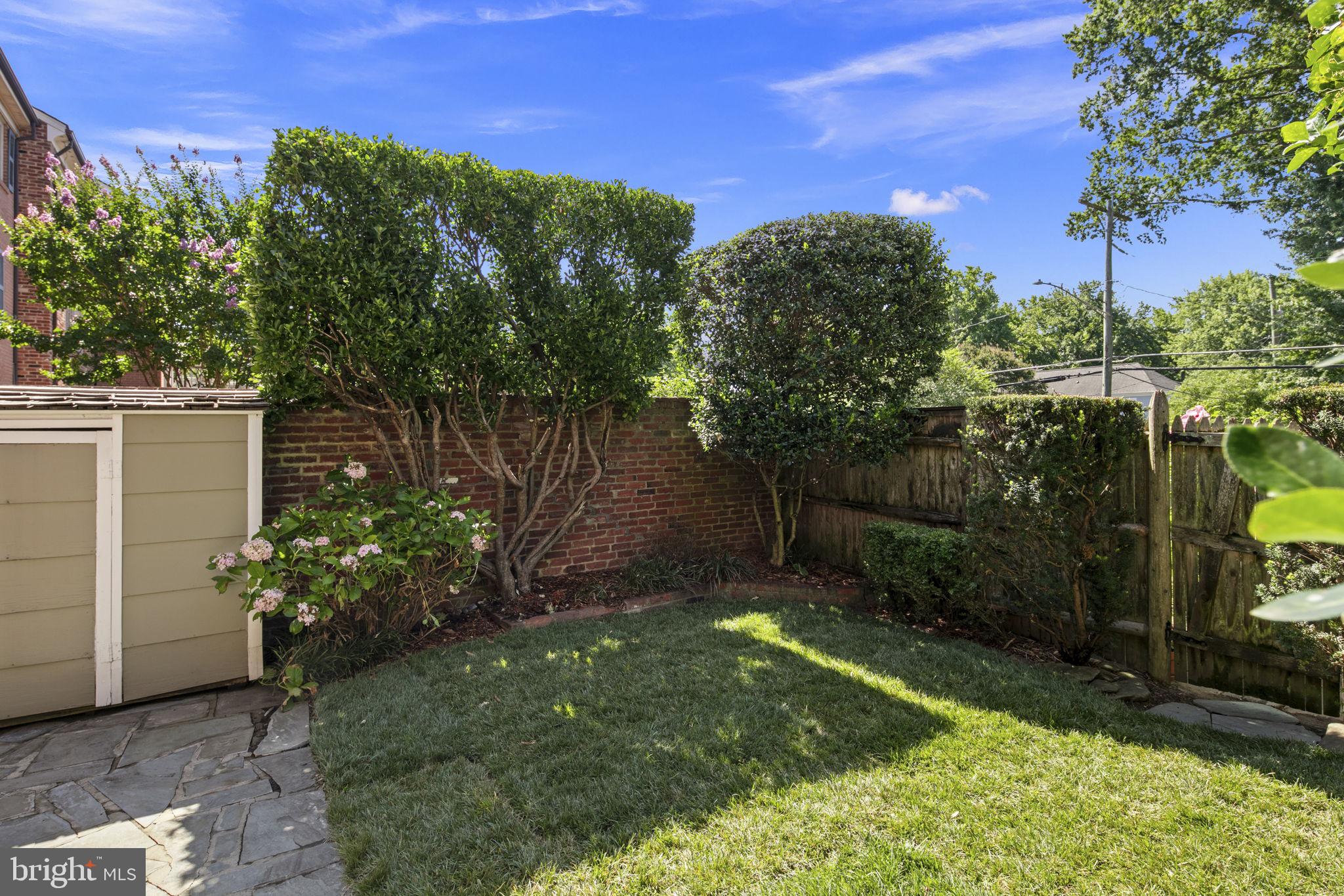 OLDE BELHAVEN TOWNE - Residential