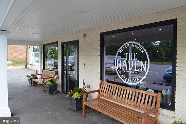 OLDE BELHAVEN TOWNE - Residential