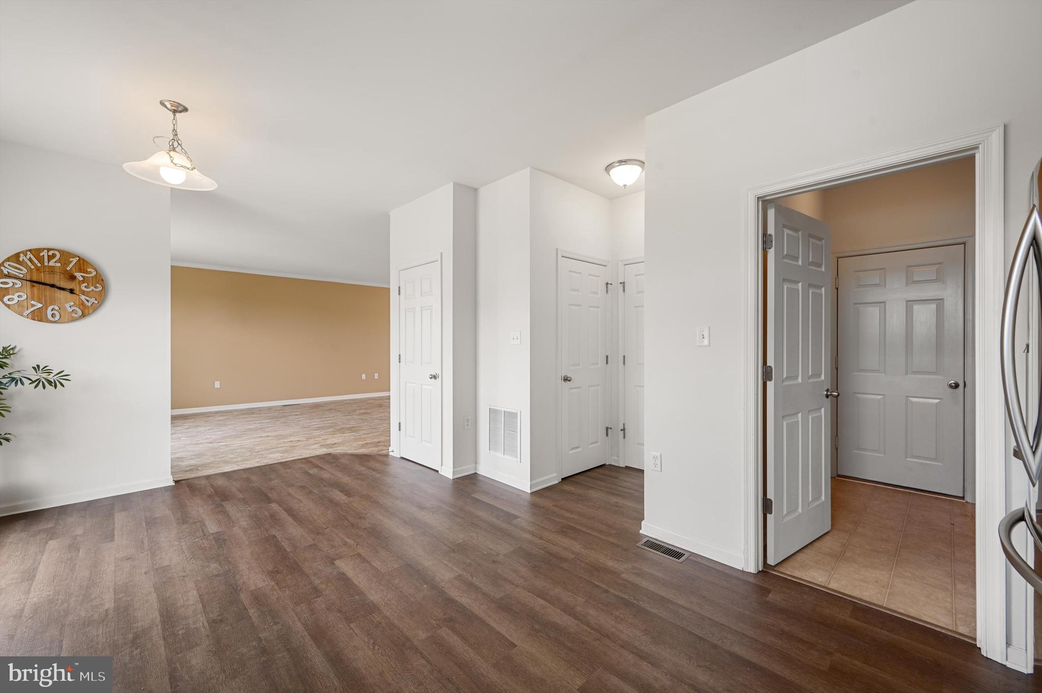 THE GALLERY - Residential