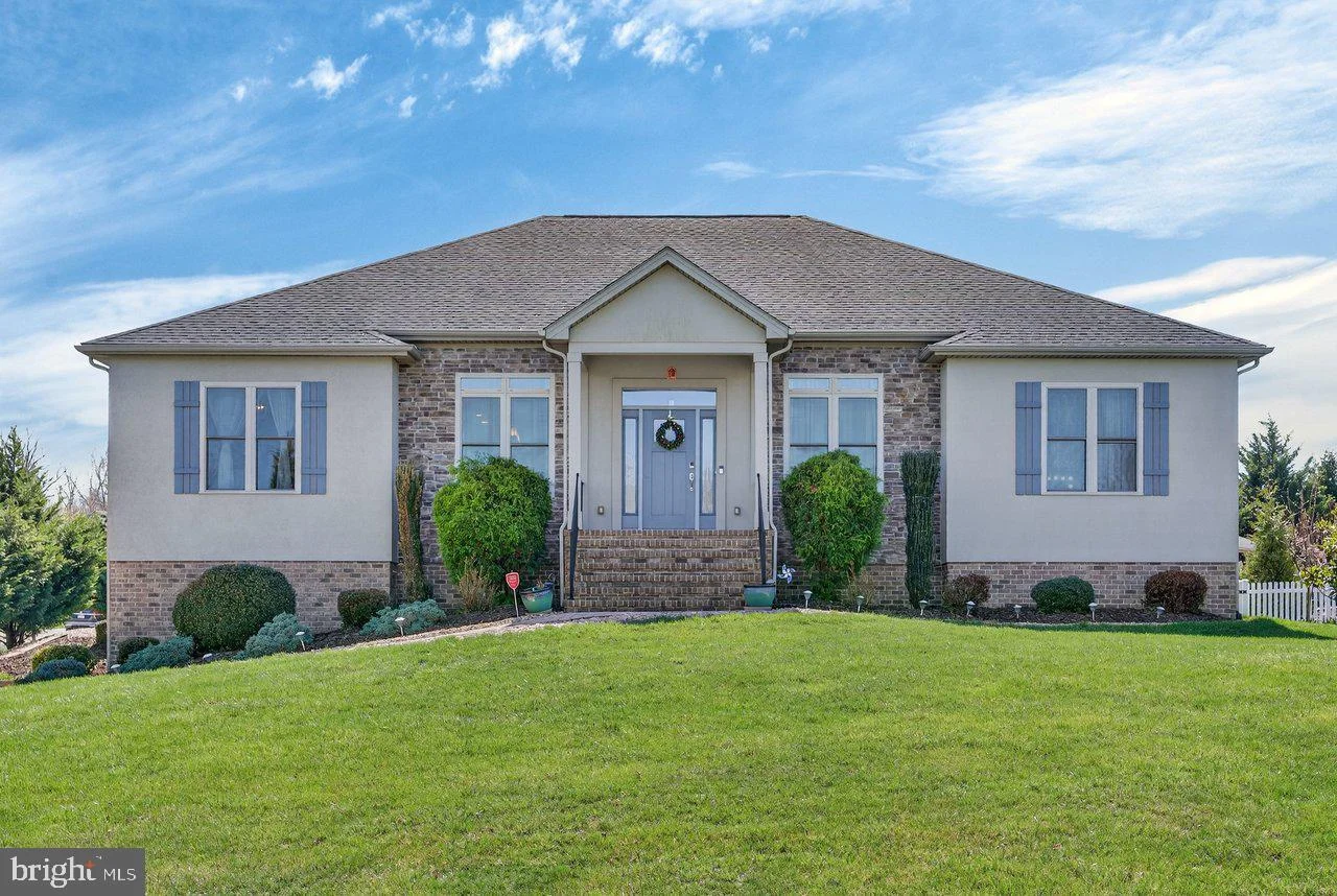 2005 Marigold Circle