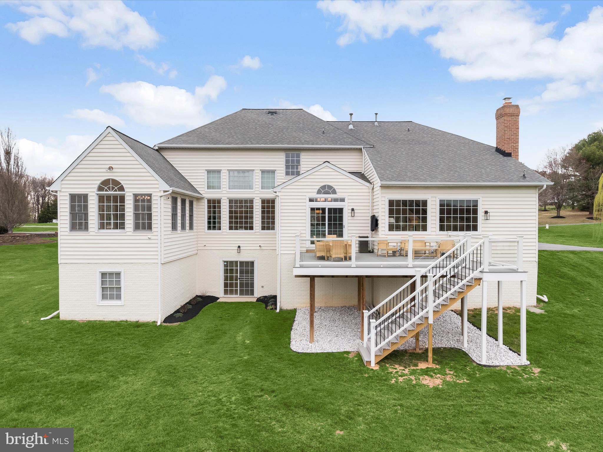 FOX VALLEY ESTATES - Residential