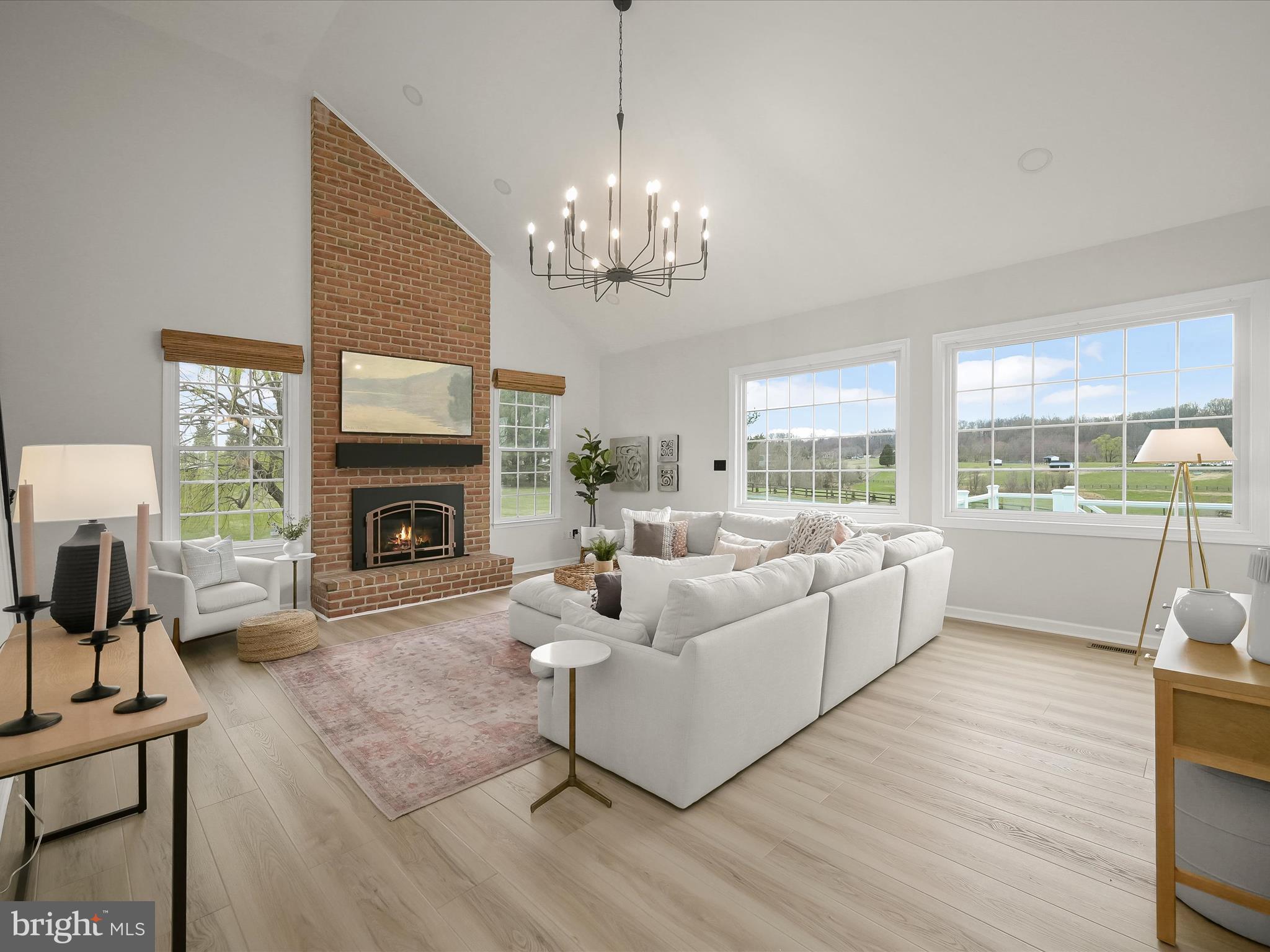 FOX VALLEY ESTATES - Residential