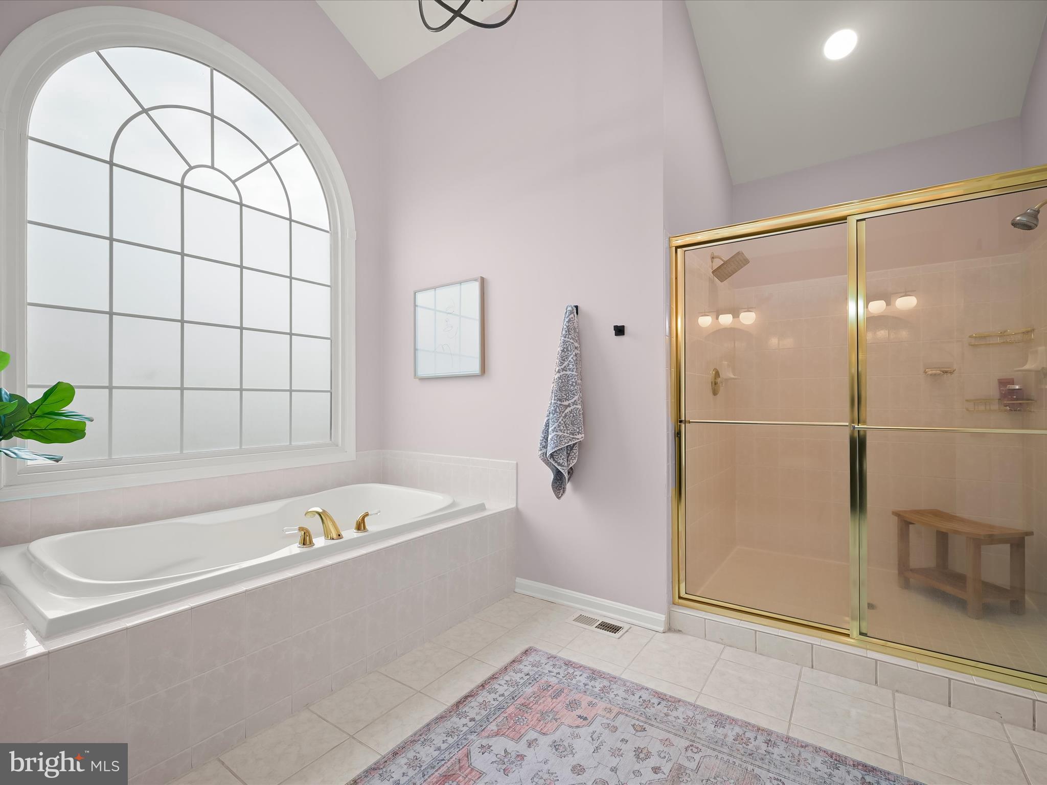 FOX VALLEY ESTATES - Residential