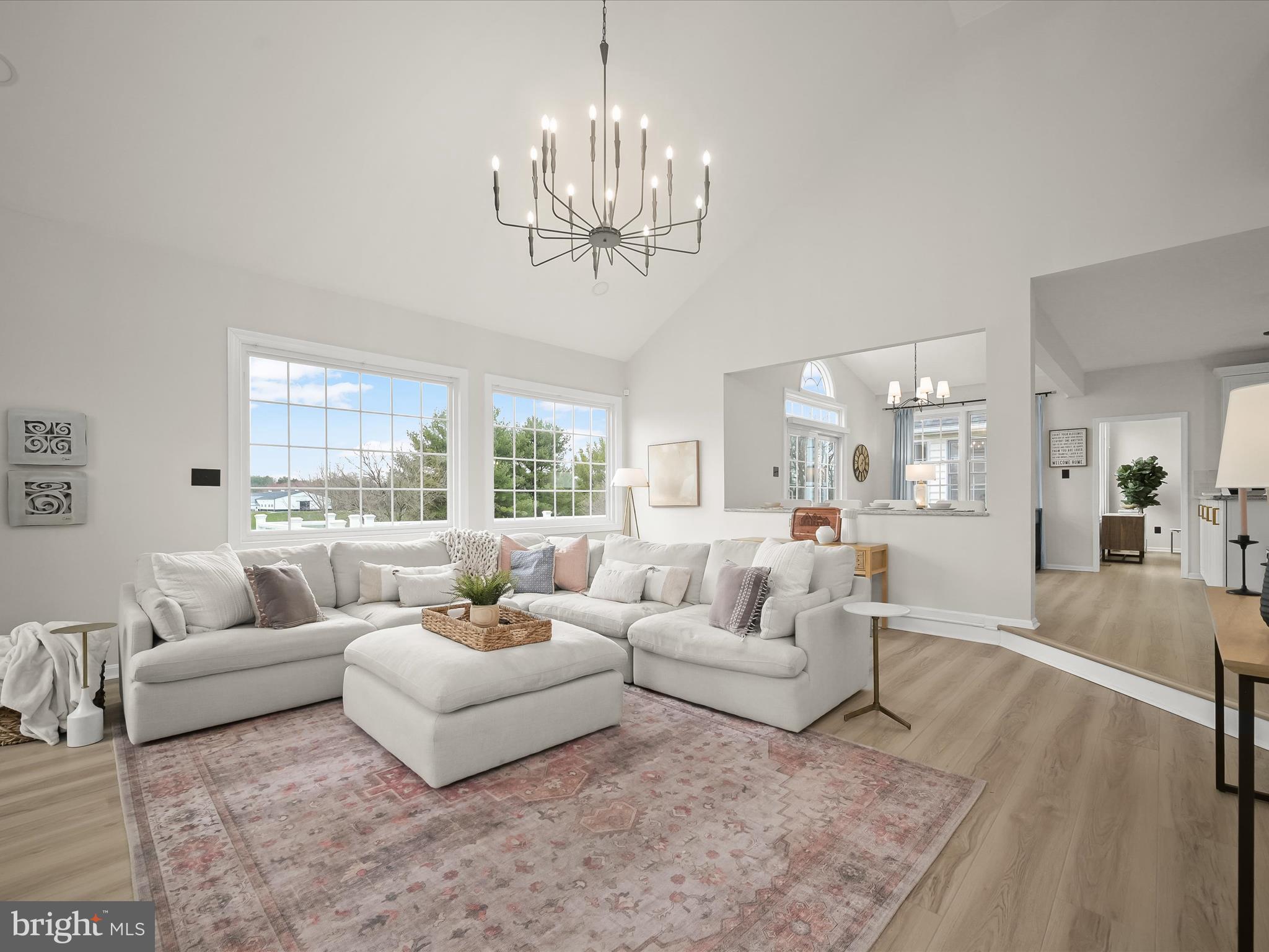 FOX VALLEY ESTATES - Residential