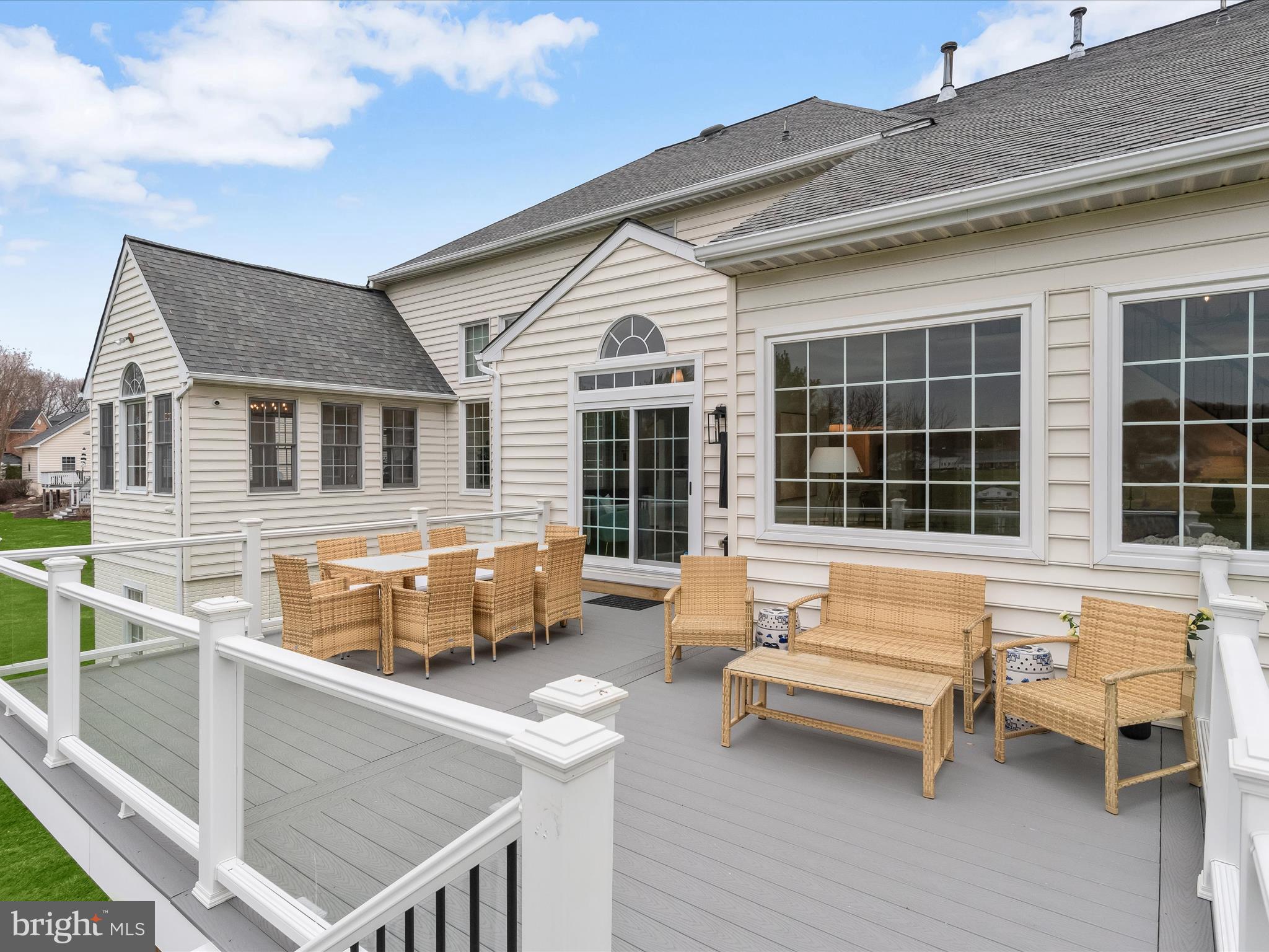 FOX VALLEY ESTATES - Residential