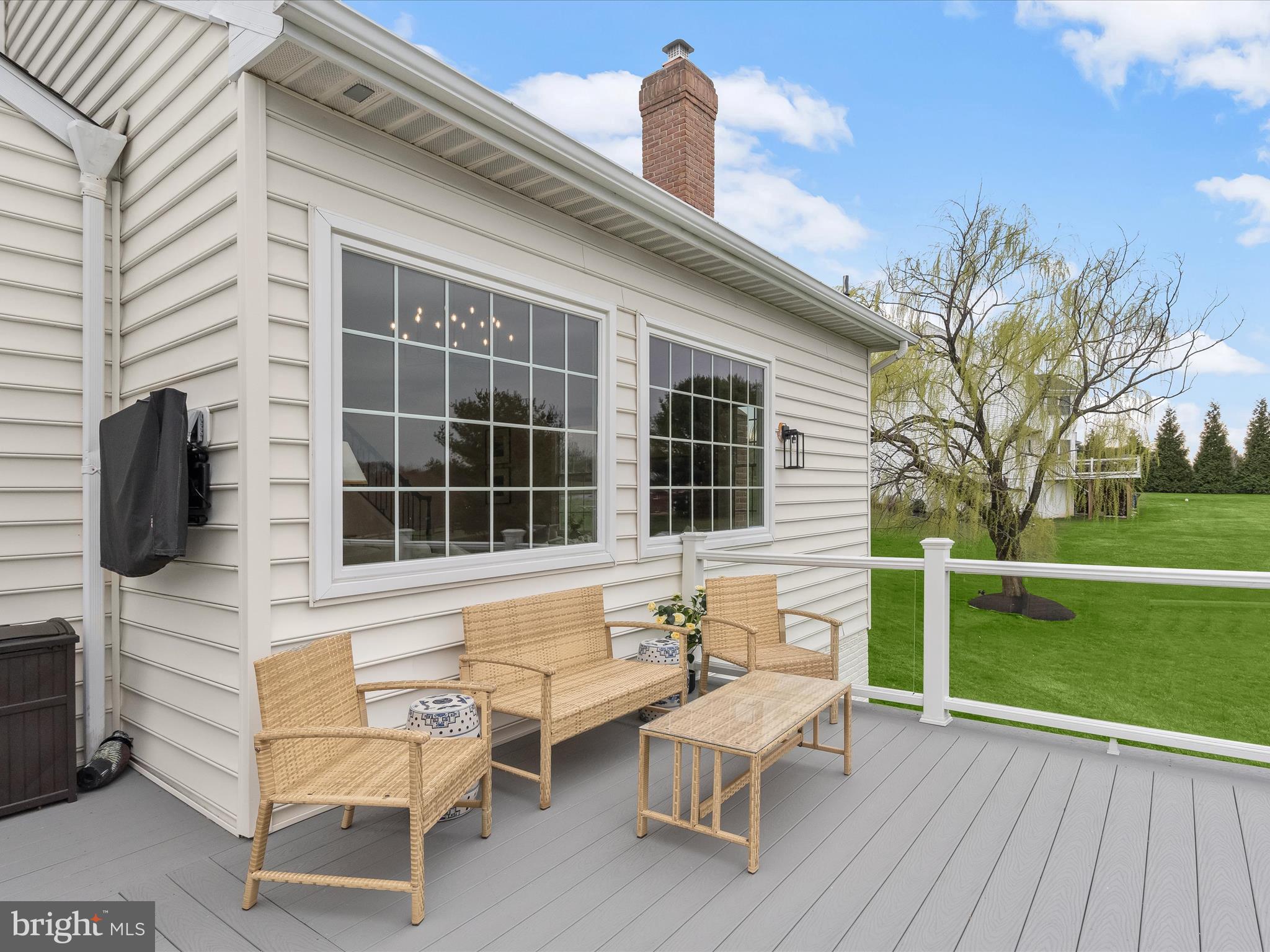 FOX VALLEY ESTATES - Residential