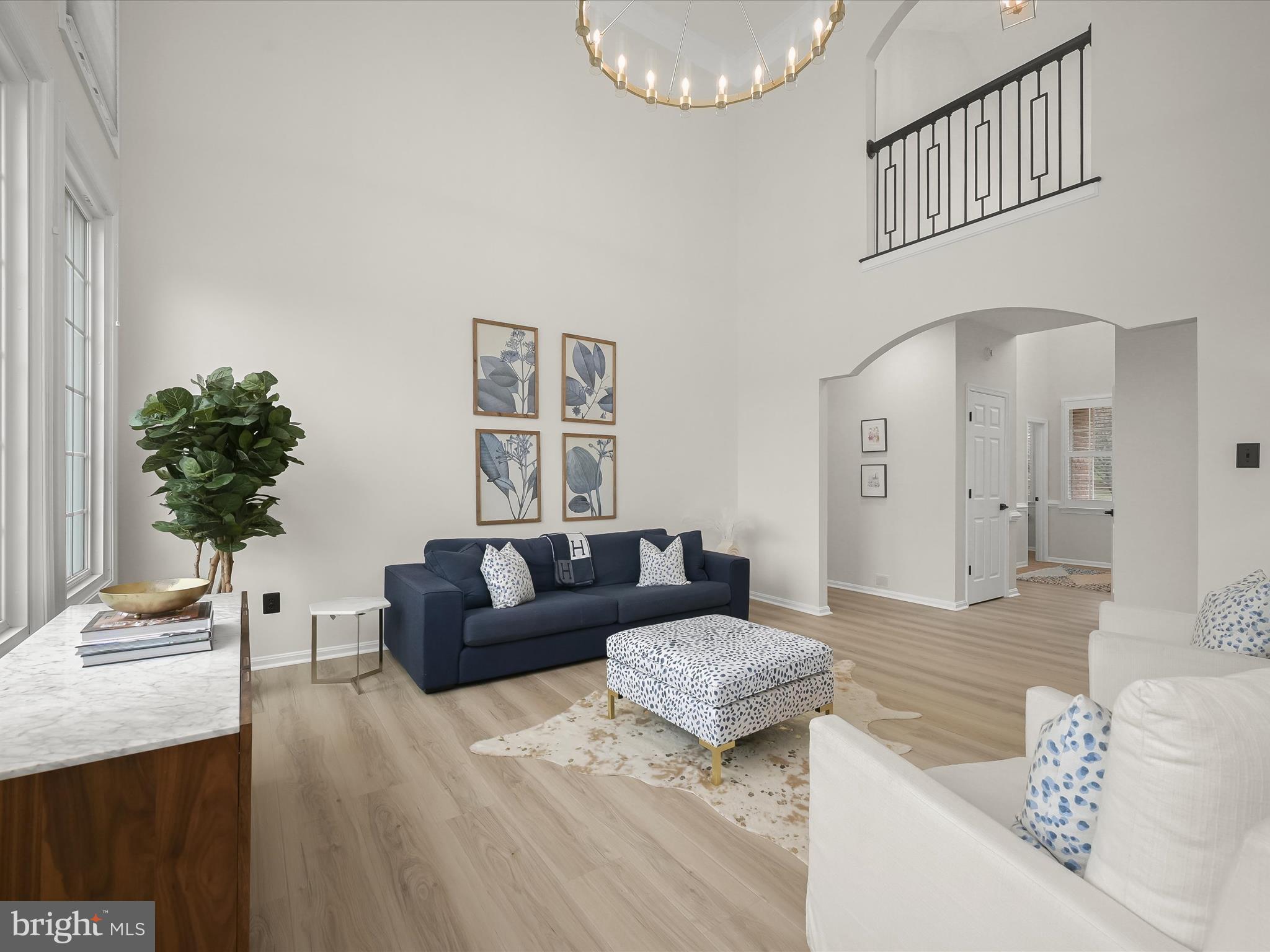 FOX VALLEY ESTATES - Residential