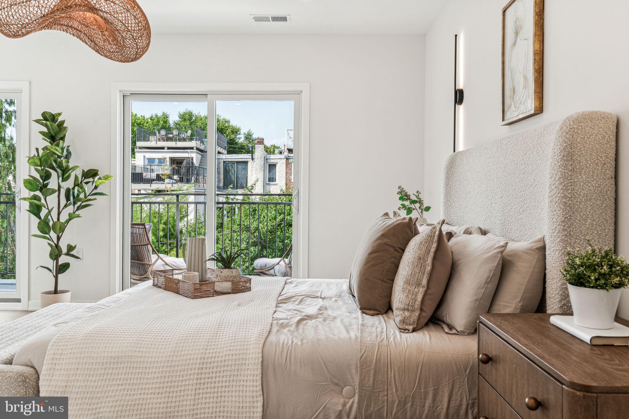 FAIRMOUNT - Residential