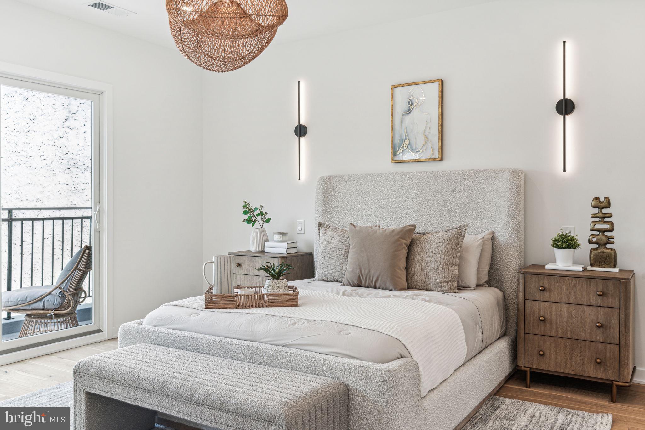 FAIRMOUNT - Residential